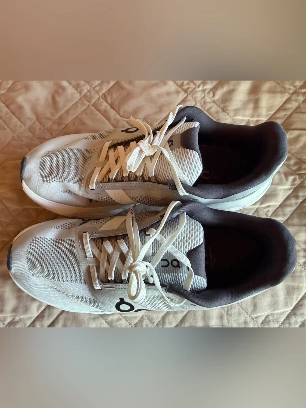 On Running White and Grey Women's Cloudsurfer Next Running Sneakers